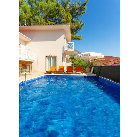 Pine 2 * Göcek
